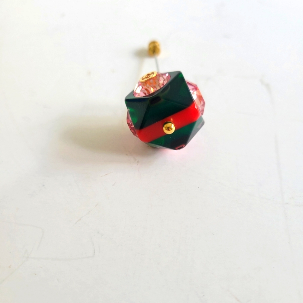 Gucci vintage SPILLA pin brooch resin and crystal green red and pink NEW - Picture 4 of 10